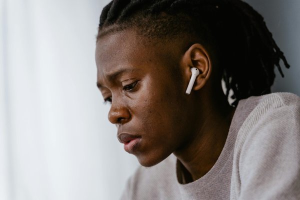 Écoutez mieux : votre audioprothésiste à montreuil vous attend !